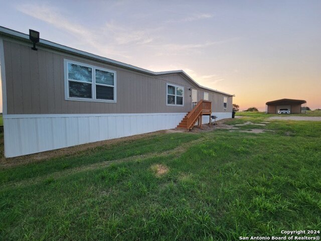 11903 N State Highway 123 Property Photo 28