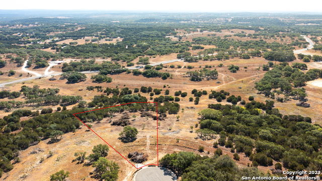 87 TISWIN TRL Property Photo 1