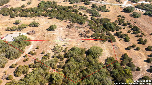 88 Tiswin Trl Property Photo 2