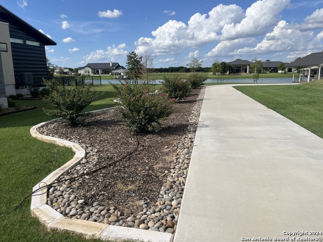 108 Lakeside Cv Property Photo 26