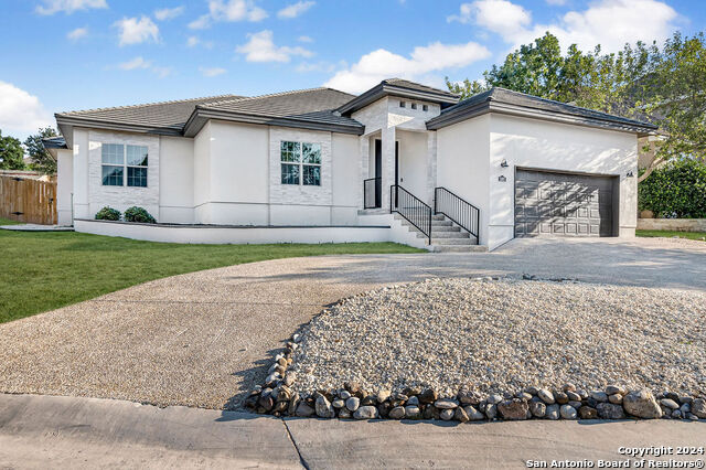 1303 Summerfield Property Photo 1