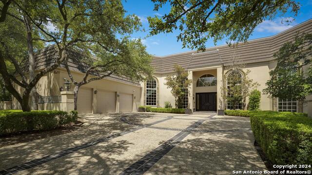 11748 Mill Rock Rd Property Photo 4