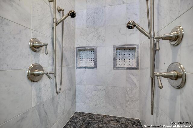 11748 Mill Rock Rd Property Photo 33