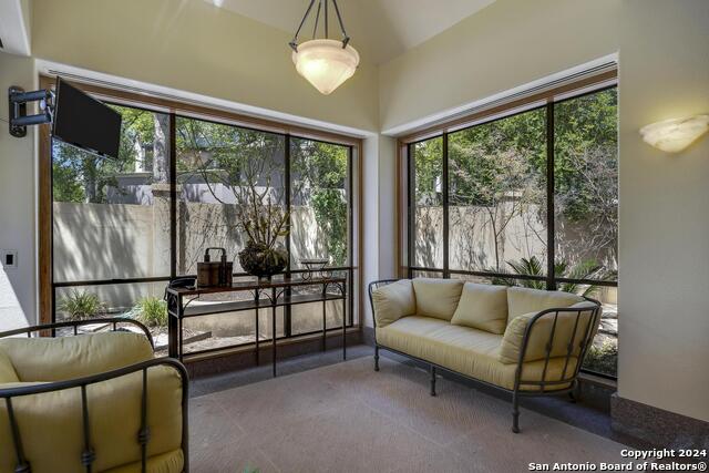 11748 Mill Rock Rd Property Photo 37