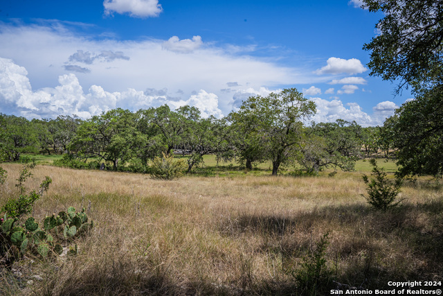 887 Maximino Ridge Rd Property Photo 7