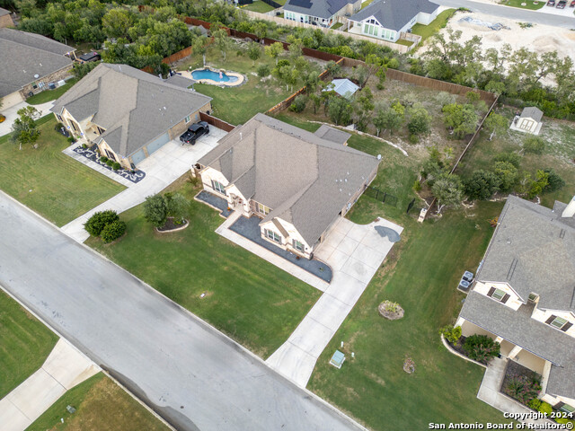 219 Roundtop Hill Property Photo 4