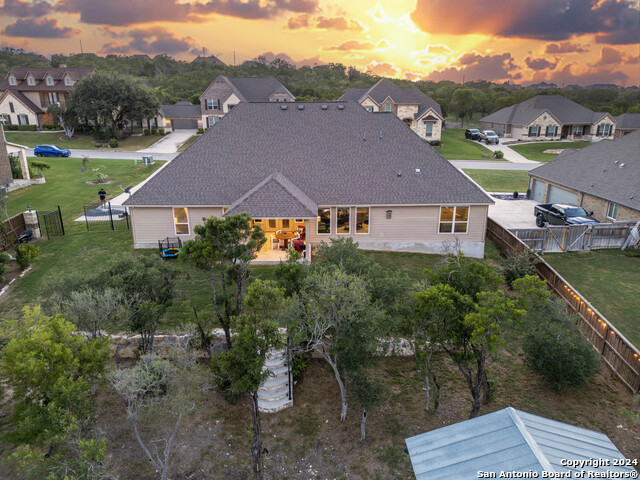 219 Roundtop Hill Property Photo 7