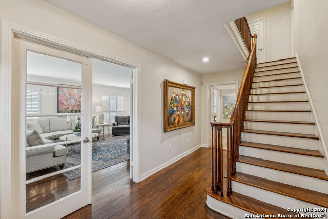 106 Morningside Dr Property Photo 5