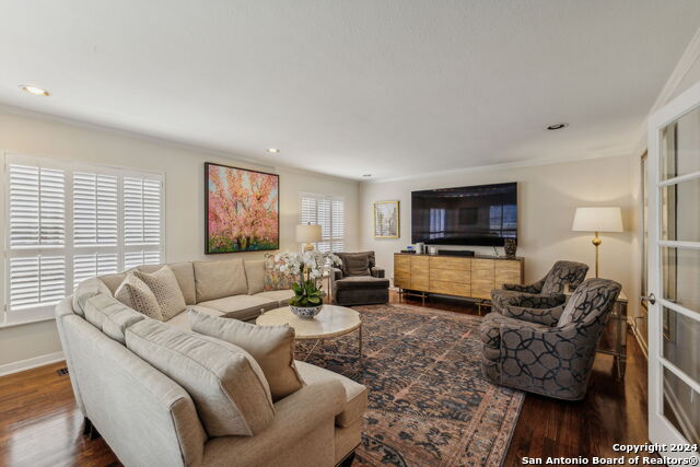106 Morningside Dr Property Photo 7