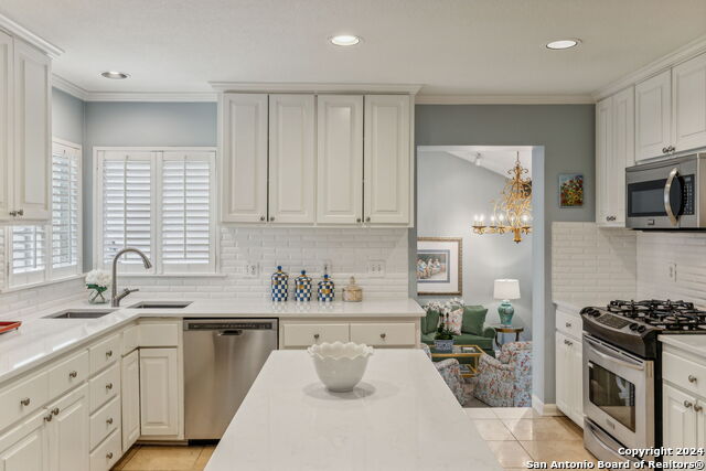 106 Morningside Dr Property Photo 10