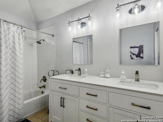 7926 Quail Breeze Property Photo 12