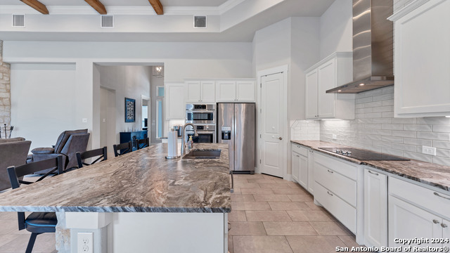 230 Sabella Property Photo 5