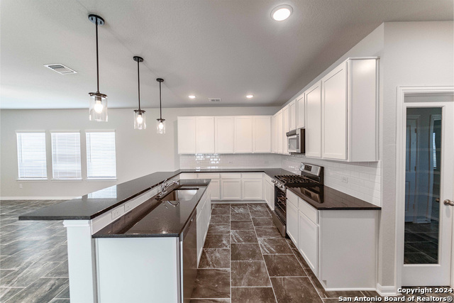 6531 Velma Path Property Photo 6