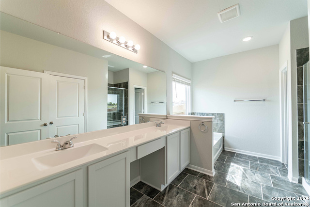 6531 Velma Path Property Photo 11