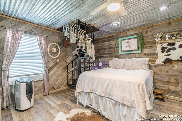 316 Castin Ln Property Photo 16