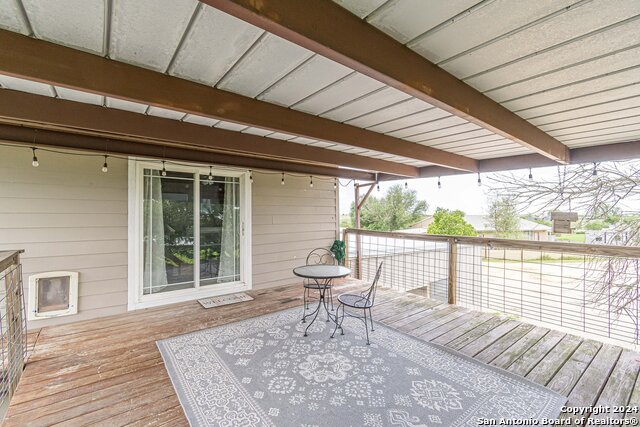 316 Castin Ln Property Photo 19