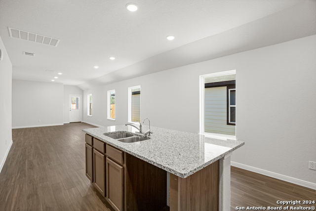 15055 Homing Meadow Property Photo 7