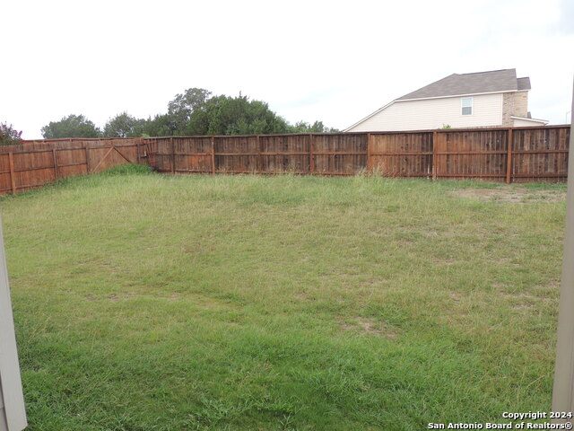 345 Maple Way Property Photo 12