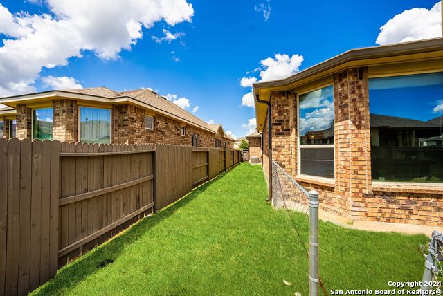 9710 Monken Property Photo 31