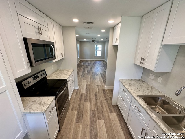 3002 Shady Springs Dr Property Photo 12