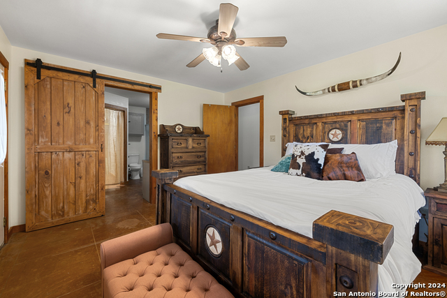 2631 Us Highway 281 Property Photo 13