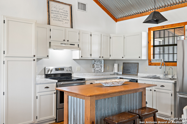 2631 Us Highway 281 Property Photo 16