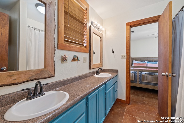 2631 Us Highway 281 Property Photo 19