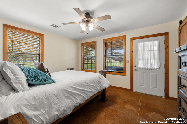 2631 Us Highway 281 Property Photo 26