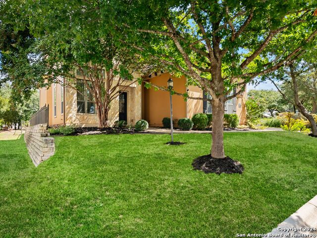 7207 Hovingham Property Photo 3