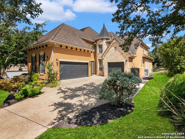 7207 Hovingham Property Photo 4