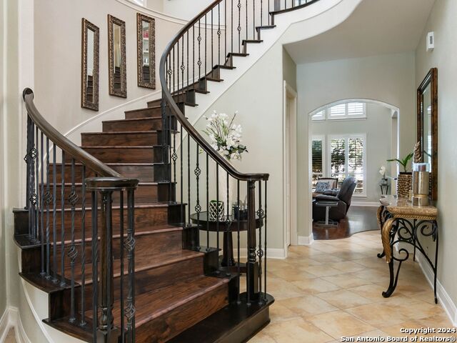 7207 Hovingham Property Photo 8