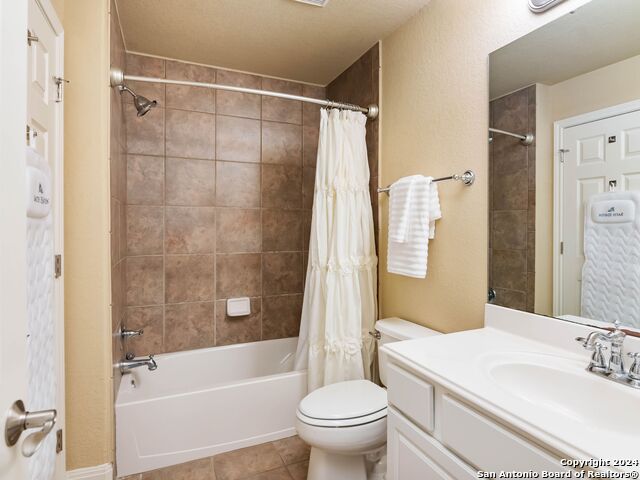 7207 Hovingham Property Photo 38