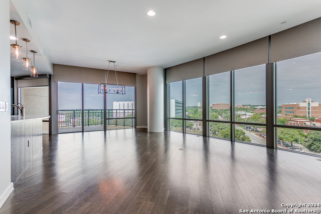 4242 Broadway St. Property Photo 1