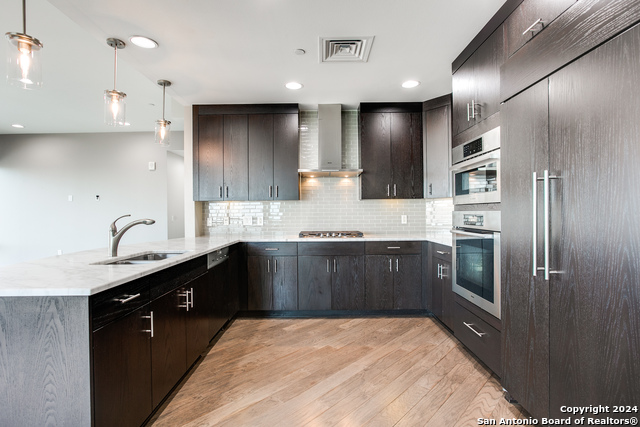 4242 Broadway St. Property Photo 10