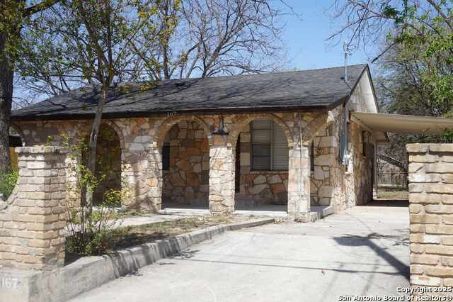 167 Price Ave Property Photo 2