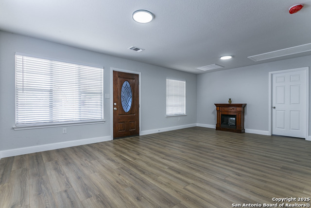 167 Price Ave Property Photo 6