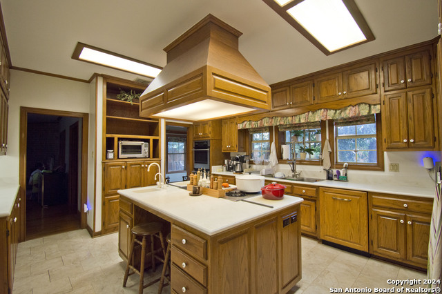 9 Scarborough Sq Property Photo 10
