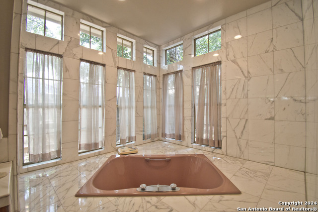 9 Scarborough Sq Property Photo 26