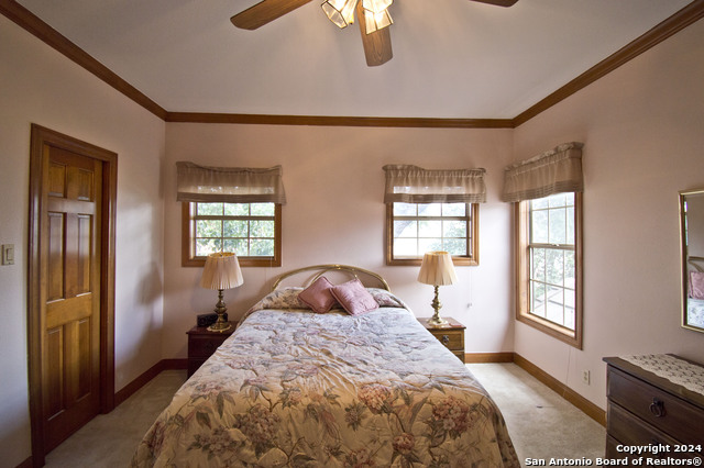 9 Scarborough Sq Property Photo 33