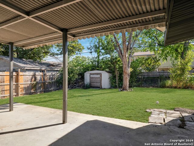 126 Gazel Dr Property Photo 24