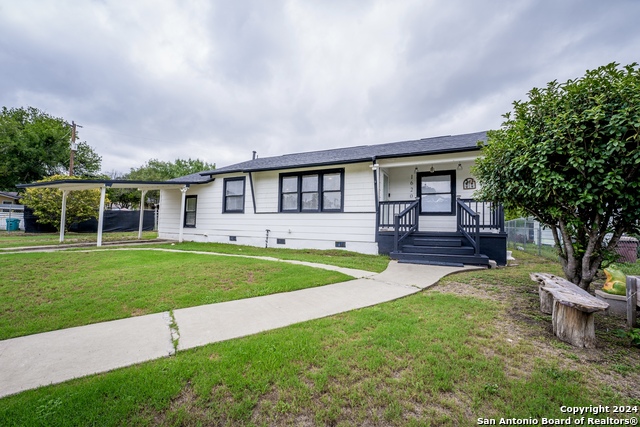 1620 Kampmann Blvd Property Photo 1