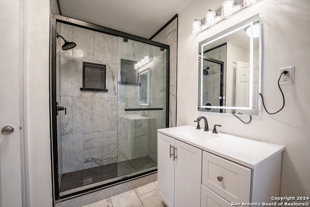 1620 Kampmann Blvd Property Photo 11