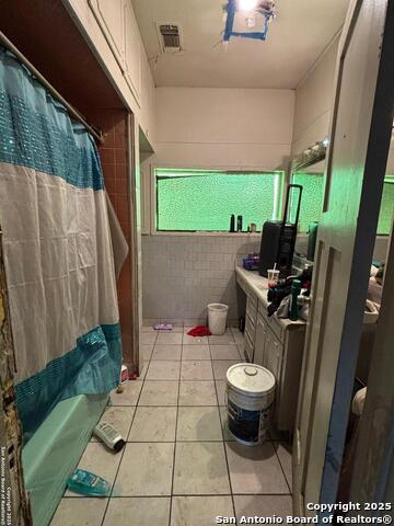 111 Harding Pl Property Photo 7