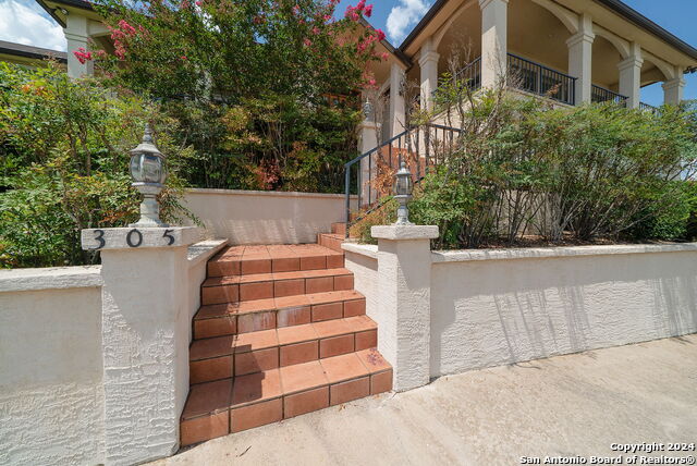 305 Lakewood Dr Property Photo 15