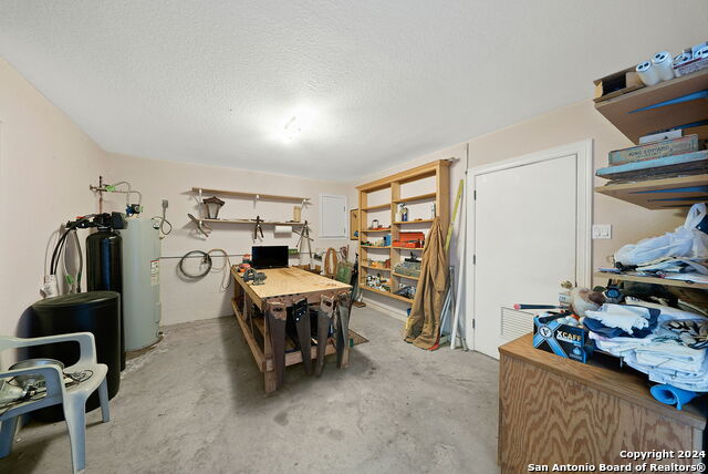 305 Lakewood Dr Property Photo 44