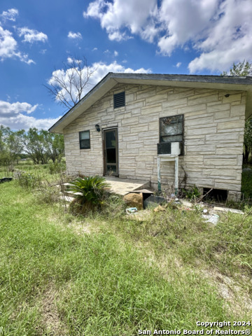 14150 Luckey Rd Property Photo 8
