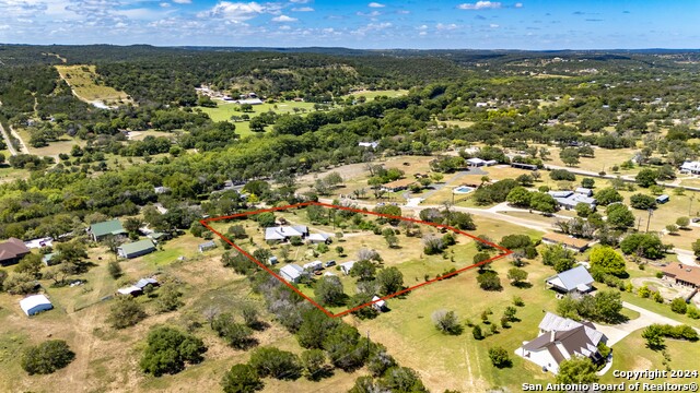 103 W Looker Dr Property Photo 13