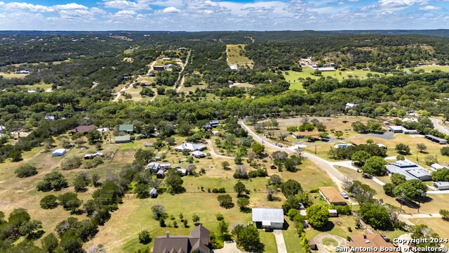 103 W Looker Dr Property Photo 40