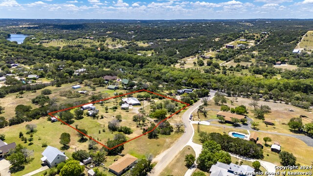 103 W Looker Dr Property Photo 43