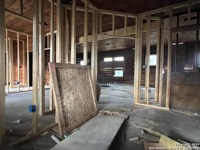 1322 Hays St Property Photo 8